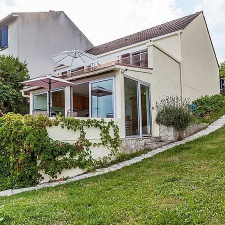 House With Panoramic View On Paris Ferienhaus